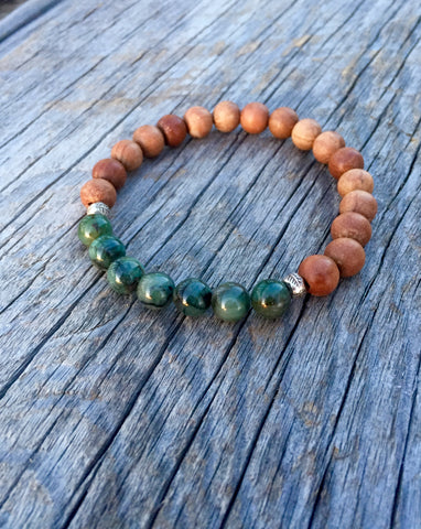 Emerald & Sandalwood Stretch Bracelet
