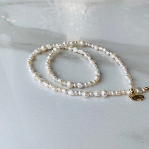 Dainty Mixed Pearl Necklace