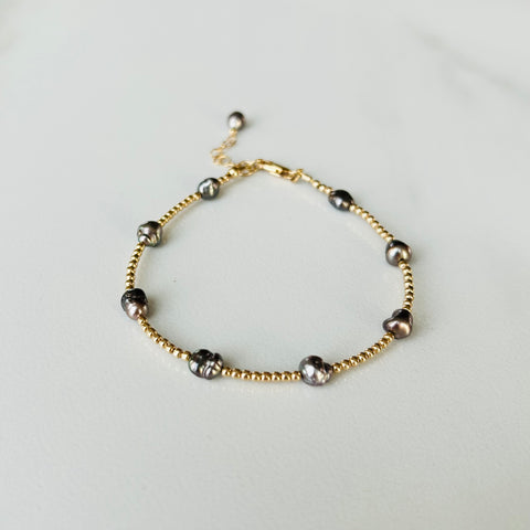 Tahitian Keshi Pearl and Gold Bracelet
