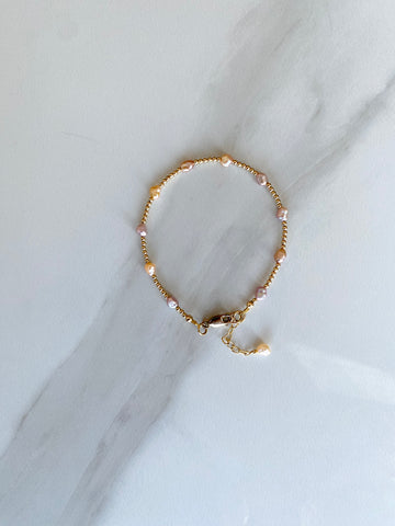 Blush Keshi Pearl and Gold Bracelet
